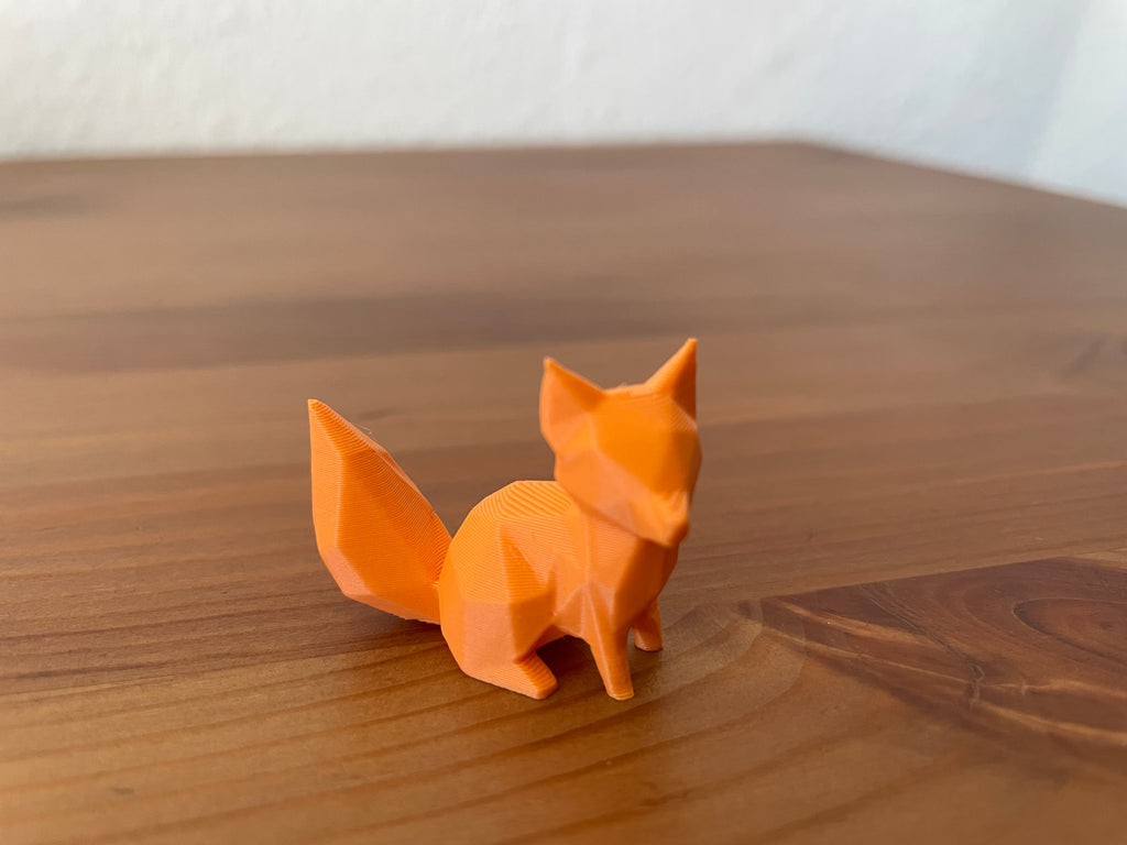 3D-Druck Fuchs orange im Stil "low poly"